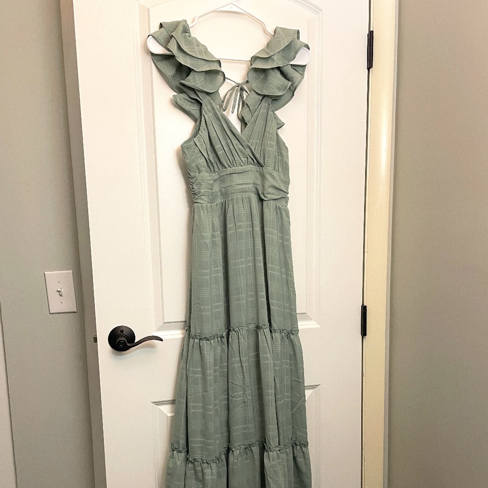 *NWOT* Altar'd State Flutter Sleeve Maxi Dress / Size Small